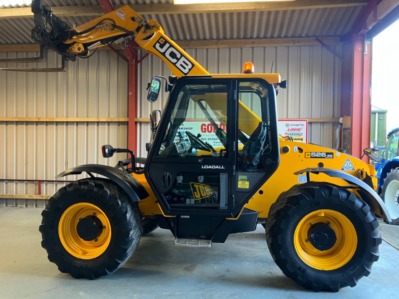 jcb 526 agri .JPG