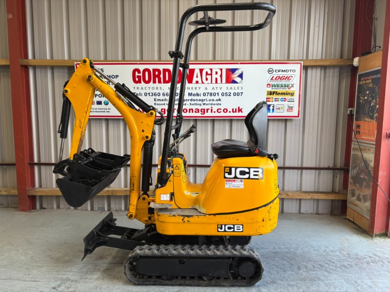 jcb 8008 cts 1150 hours.JPEG