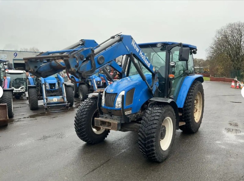 new holland  ALO.jpg