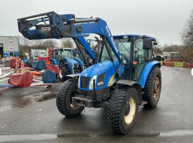 new holland  AKF.jpg