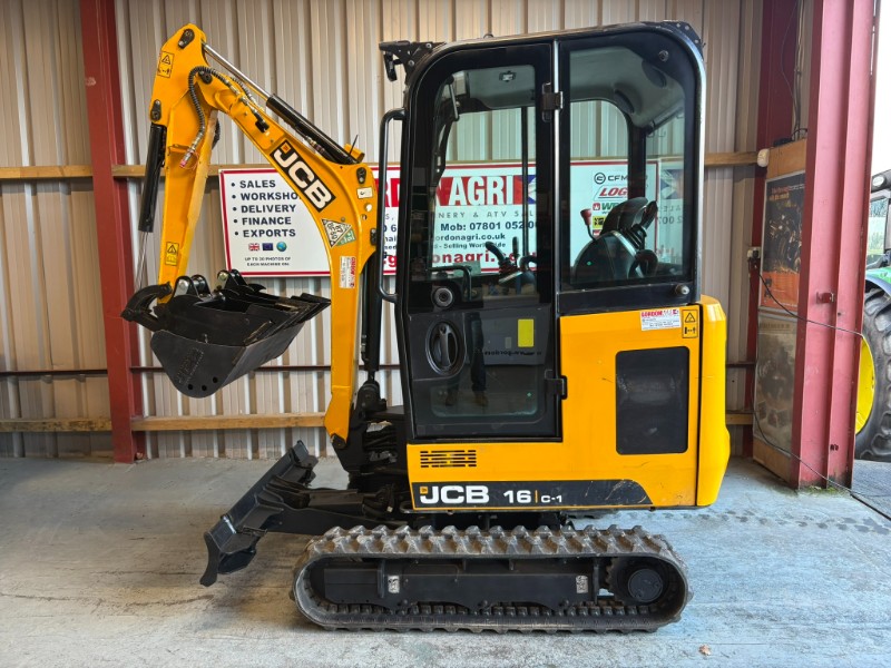 jcb 16c-1 mini excavtor .JPEG