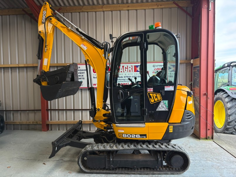 jcb 8026.JPEG