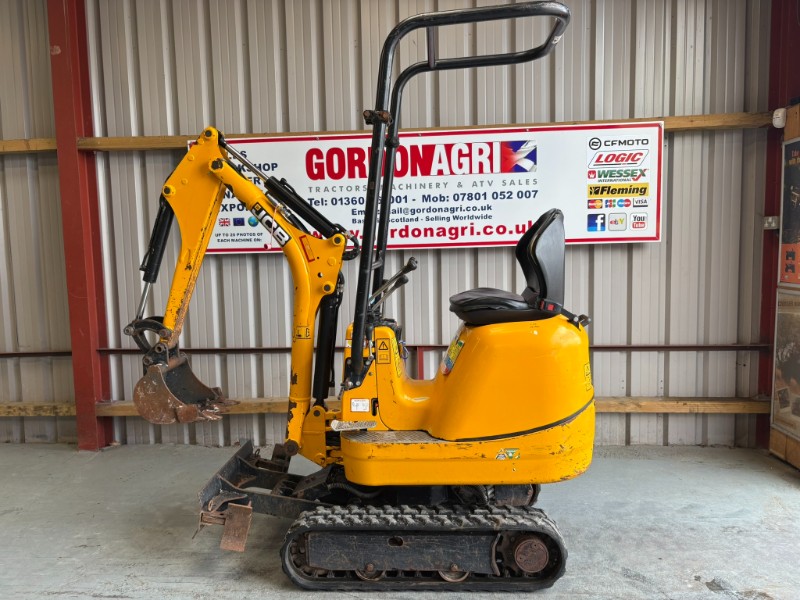 jcb 8008.JPEG