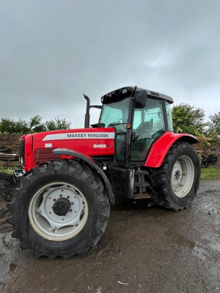 Massey Ferguson 5465